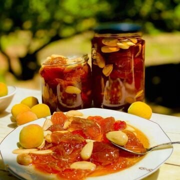 Bademli Kayısı Reçeli